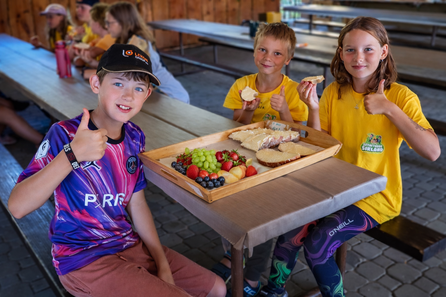 93e7e6c6-2e58-4827-806b-b7ca06f79619